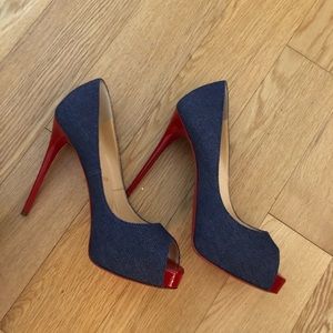 Christian Louboutin Very Prive 120 denim shoes